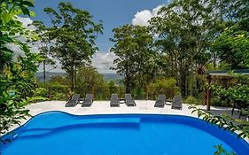 House Of Mahalo Accommodation